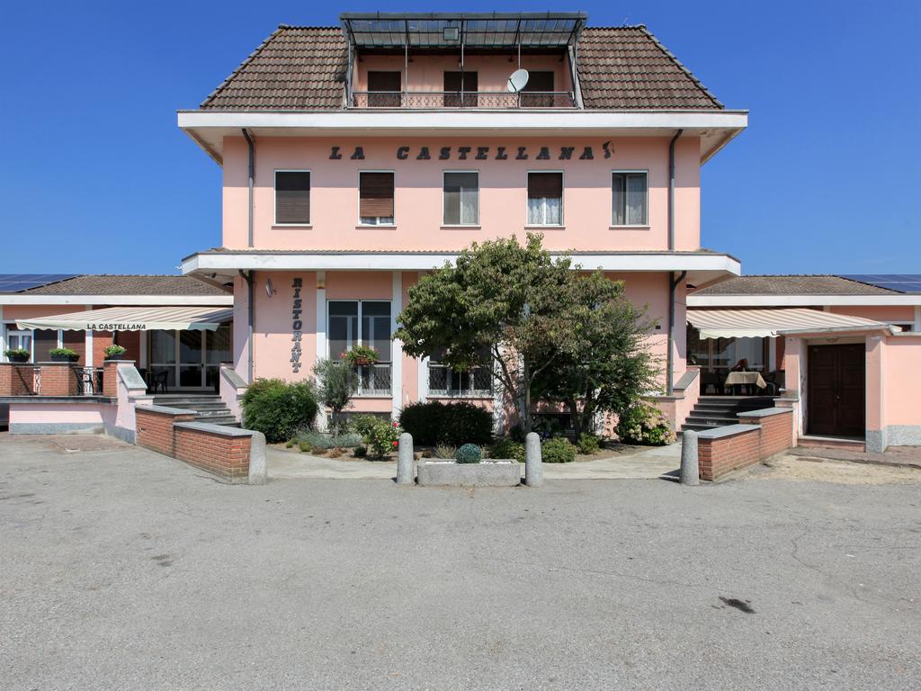 Locanda La Castellana Castello d'Agogna Buitenkant foto